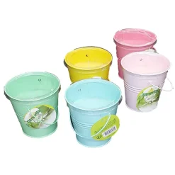 Citronellakaars in emmer metaal