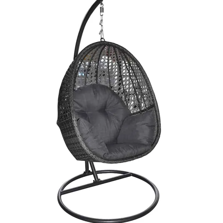 Hangzetel in rattan grijs met kussen donker grijs