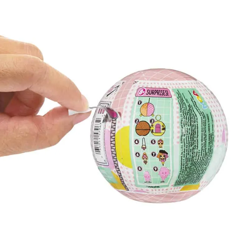 L.O.L. Surprise OMG Mini Family