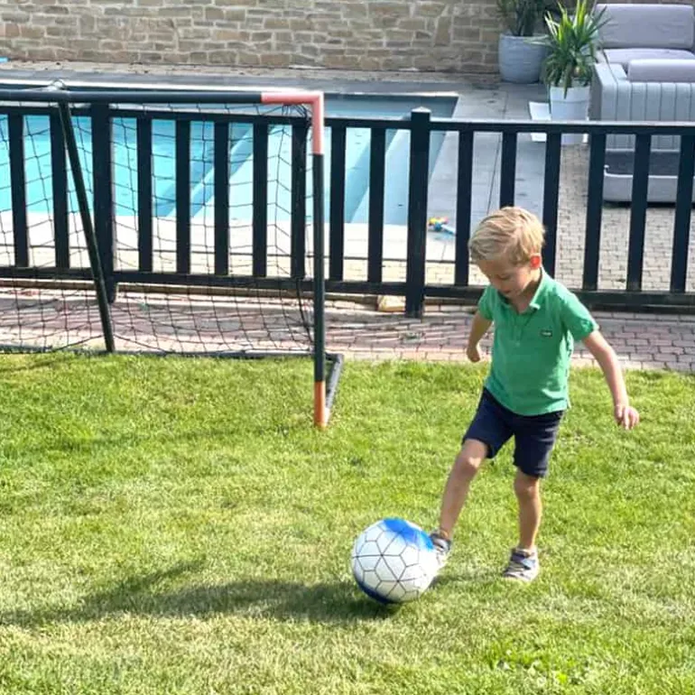 Voetbal (size 5) in PU wit/blauw